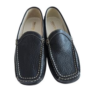 Geox Black Pebbled Leather Slip-On Loafers Womwn's